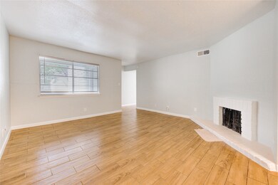 6200 W Tidwell Rd unit 2608, Houston, TX 77092 - photo 6