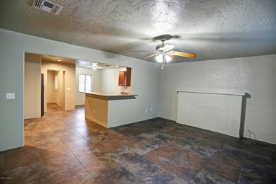 2884_living2