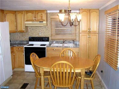 104 Georgia Ave, Williamstown, NJ 08094 - photo 4