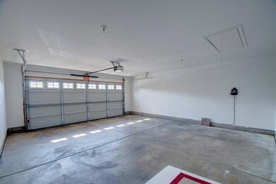 10677 Keystone Ln, Crown Point, IN 46307 - photo 4