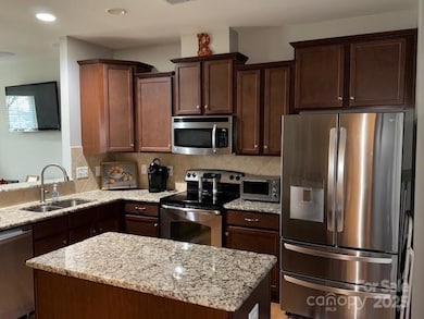 18478 W Catawba Ave, Cornelius, NC 28031 - photo 6