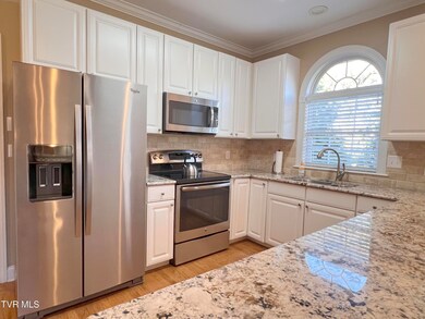 1705 Veranda Ct unit 2-3, Greeneville, TN 37745 - photo 3