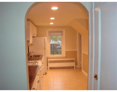 14A Willow Ave unit 2, Salem, MA 01970 - photo 6