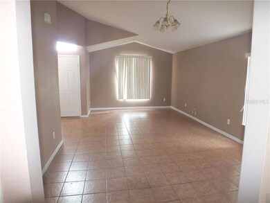 218 Grantham Dr, Davenport, FL 33897 - photo 2