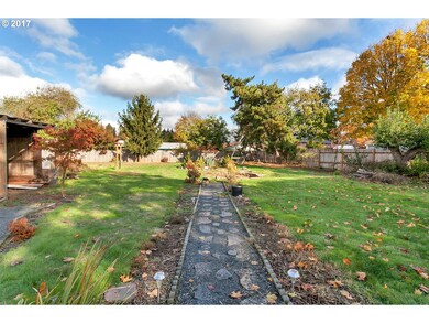 502 N Knights Bridge Rd, Canby, OR 97013 - photo 4