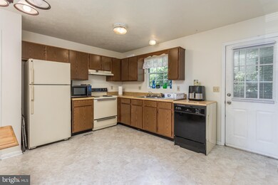 115 Nottoway Dr, Stephens City, VA 22655 - photo 4