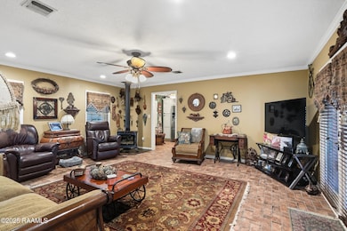 160 Darwin Rd, Franklin, LA 70538 - photo 7