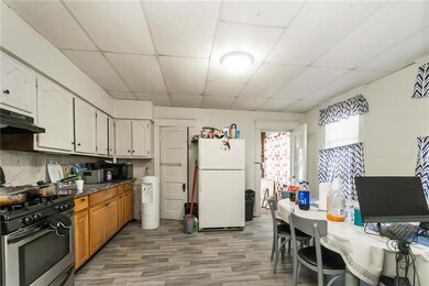 213 N Railroad St, Allentown, PA 18102 - photo 7