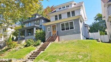 117 Ridgewood Place, Staten Island, NY 10301 - photo 3