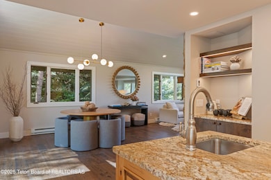 2122 Hidden Ranch Ln, Jackson, WY 83001 - photo 4