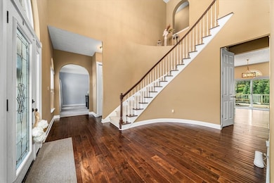 724 Franklin Rd, Mars, PA 16046 - photo 2