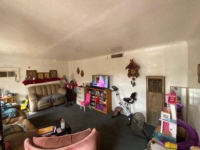 E Grant interior.