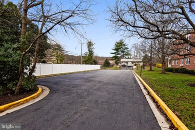 6622 Potomac Ave unit A1, Alexandria, VA 22307 - photo 6