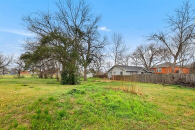 316 6th St, Rosenberg, TX 77471 - photo 4