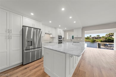 1610 Middle Gulf Dr unit C2, Sanibel, FL 33957 - photo 2