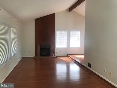 242 W Meadowland Ln, Sterling, VA 20164 - photo 6