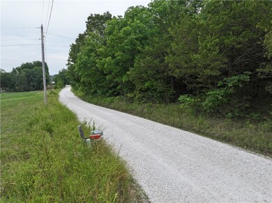 unlisted-address, Elkins, AR 72701 - photo 4