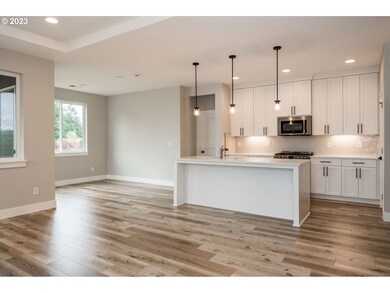 614 SW 49th Dr, Gresham, OR 97080 - photo 5