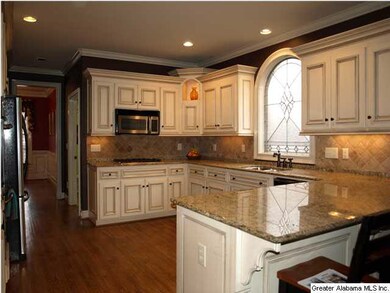 Large Open Kitchen