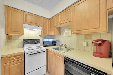 2607 NE 8th Ave unit 28, Wilton Manors, FL 33334 - photo 7