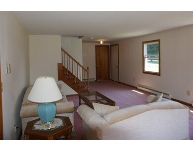 47 Sawmill Plain Rd, South Deerfield, MA 01373 - photo 4