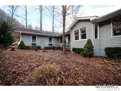 frt of house, garage at left