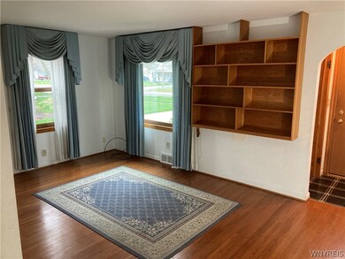 1526 Moll St, North Tonawanda, NY 14120 - photo 6