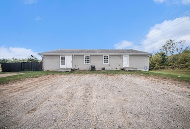 l10497 S Jackson Rd, Cement City, MI 49233 - photo 4