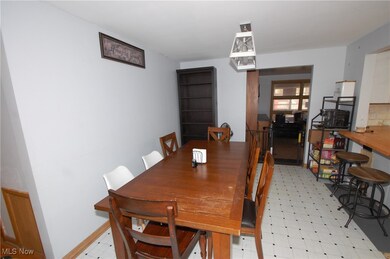 Dining room with light floors