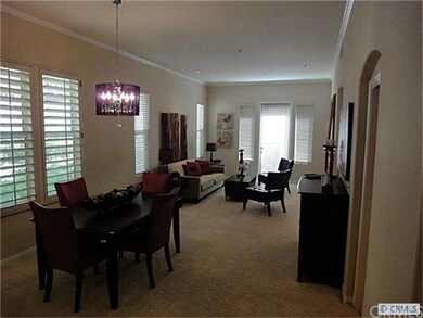 Dinning Room and Family Room