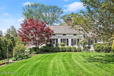 14 Crescent Rd Riverside CT-large-061-07