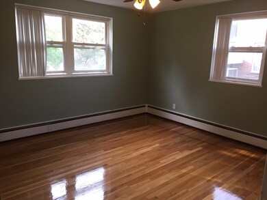 1105 Lexington St unit 104, Waltham, MA 02452 - photo 5