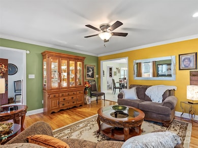 1002 4th St NE, Conover, NC 28613 - photo 7