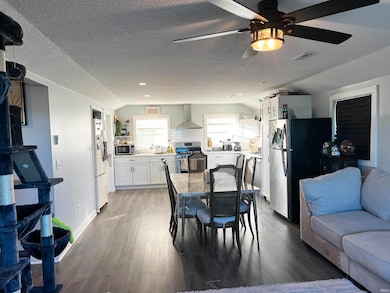 25812 Maumee Center Rd, Woodburn, IN 46797 - photo 6