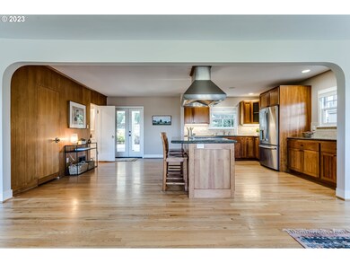 1811 Fairmount Blvd, Eugene, OR 97403 - photo 7