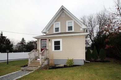 2795 Cranberry Hwy, Wareham, MA 02571 - photo 2