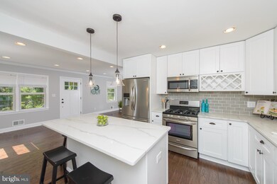 867 Arundel Dr, Arnold, MD 21012 - photo 2