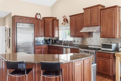 This kitchen is a chef's dream. Wide open and plen