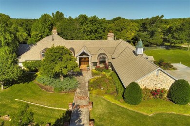 5901 Whispering Oak Rd, Edmond, OK 73025 - photo 2