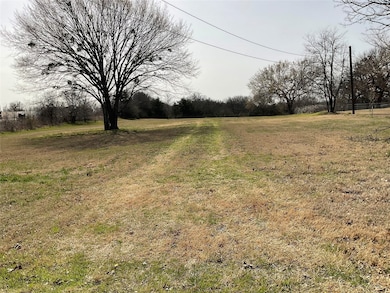 2330 Knight Rd, Denison, TX 75020 - photo 2