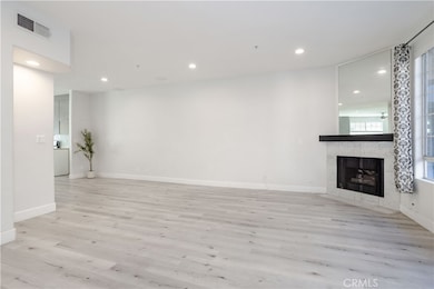 18347 Saticoy St unit 28, Reseda, CA 91335 - photo 7