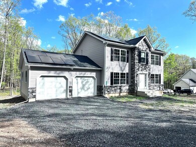 1569 N Rocky Mountain Dr, Effort, PA 18330 - photo 3