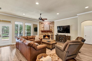 3203 Golden Oaks Cir, Granbury, TX 76049 - photo 7