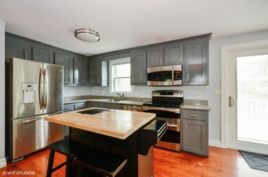 18 Puritan Dr, Vineyard Haven, MA 02568 - photo 5