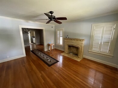 722 Le Green St, Houston, TX 77008 - photo 5