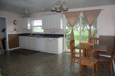 8155 Tarlton Rd, Circleville, OH 43113 - photo 6