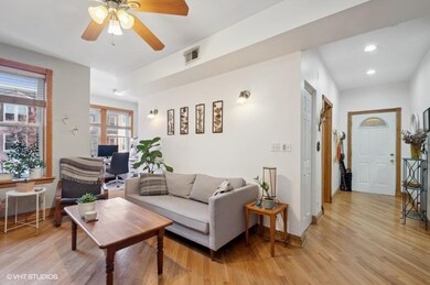 2624 N Spaulding Ave unit 2624, Chicago, IL 60647 - photo 2