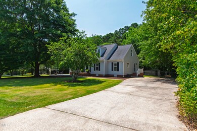 5413 Lower Creek Ct, Apex, NC 27539 - photo 3