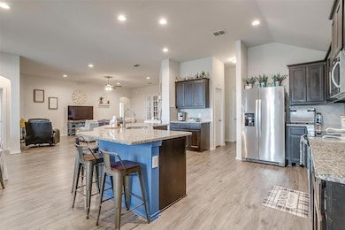 2557 Silver Fox Trail, Weatherford, TX 76087 - photo 3