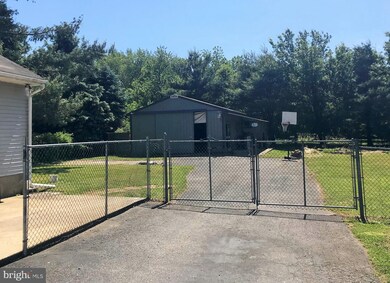 1551 N Main St, Williamstown, NJ 08094 - photo 5